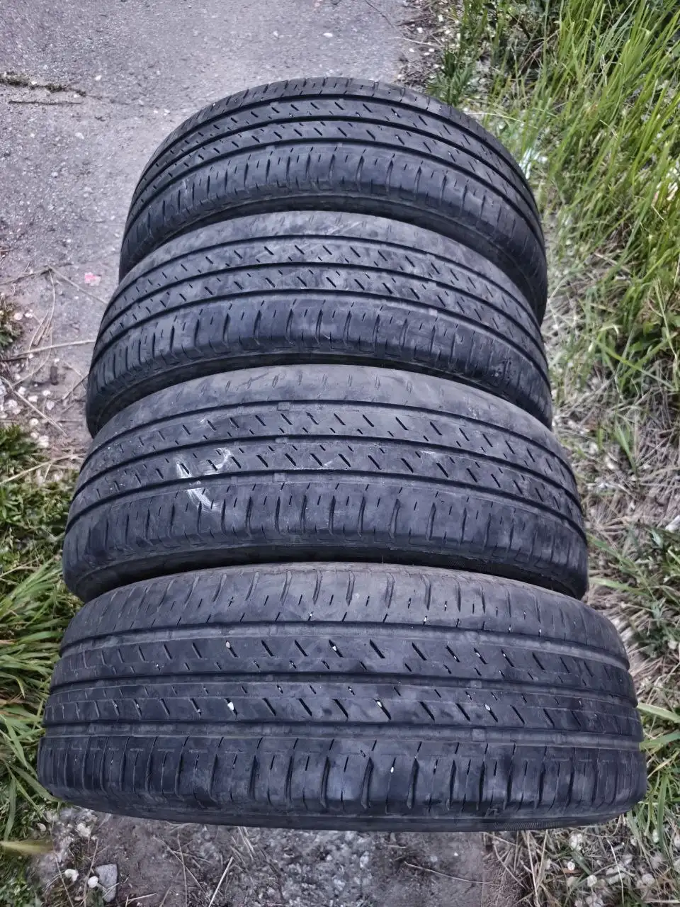 Продам резину лето Bridgestone R14 - Шины (Авто) в Хабаровск