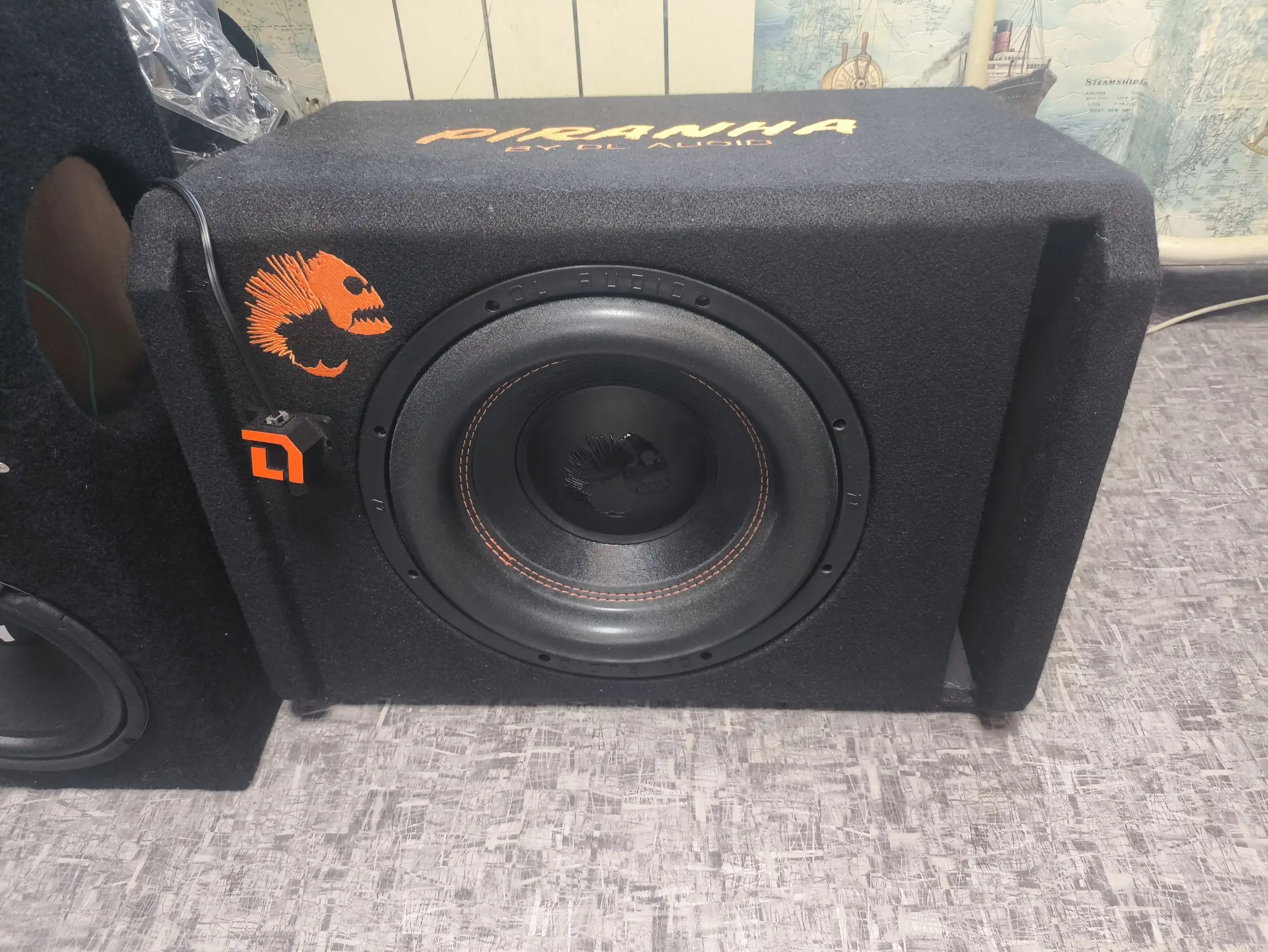 Продам активный сабвуфер Piranha 12A Black 2.1 V.2 - Автозвук (Авто) в Хабаровск