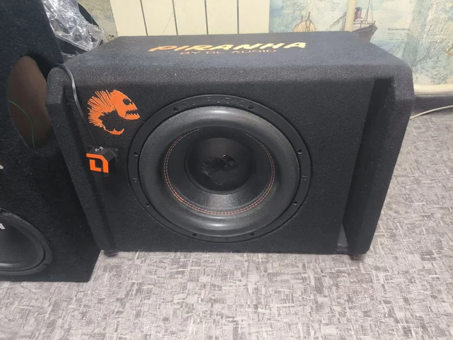 Продам активный сабвуфер Piranha 12A Black 2.1 V.2 - Авто в Хабаровск