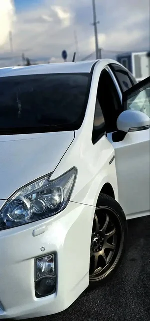 Toyota Prius 30, 2011 г.в. - Авто в Хабаровск