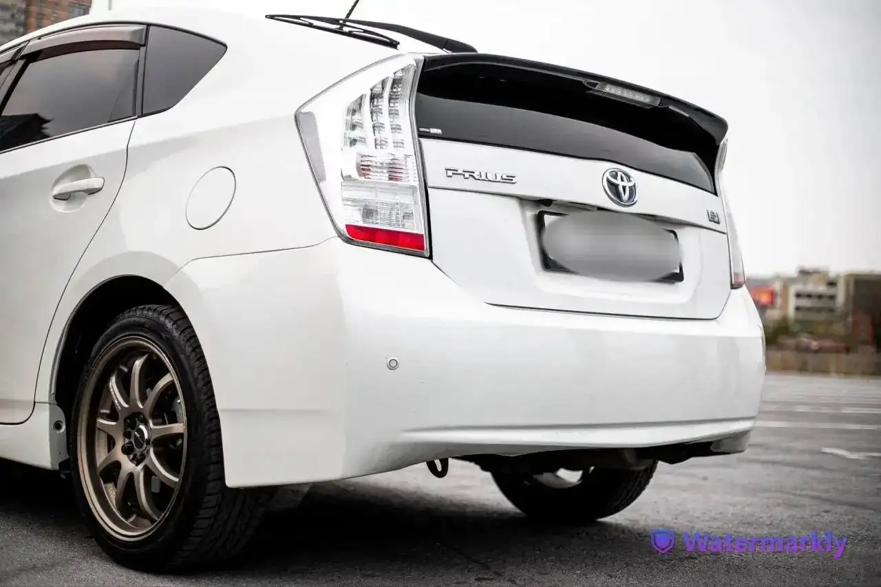Toyota Prius 30, 2011 г.в. - Авто в Хабаровск