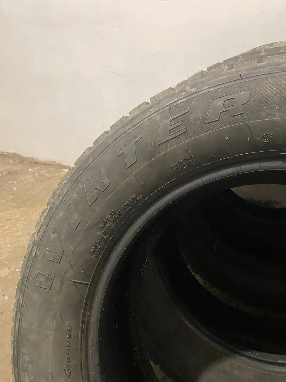 Зимняя резина Winter шипованная 275/60 R20 б/у - Шины (Авто) в Хабаровск