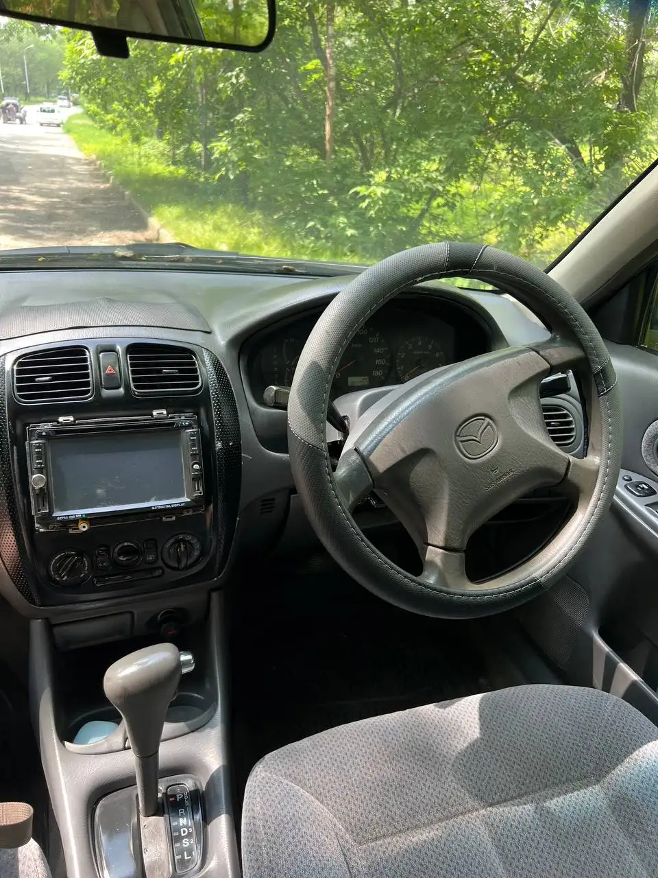 Mazda Familia 2001г. 1.5л. состояние сел-поехал - Легковые автомобили (Авто) в Хабаровск