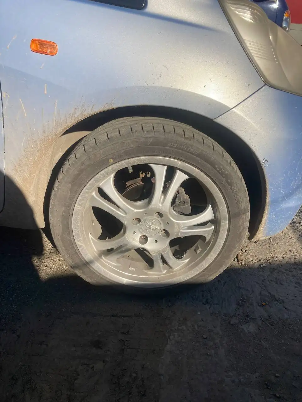 Продам колеса 215/45 R17 5x100 - Шины и диски (Авто) в Хабаровск