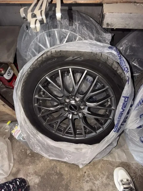 Продам диски R17 5x100 с резиной - Мотоциклы в Хабаровск