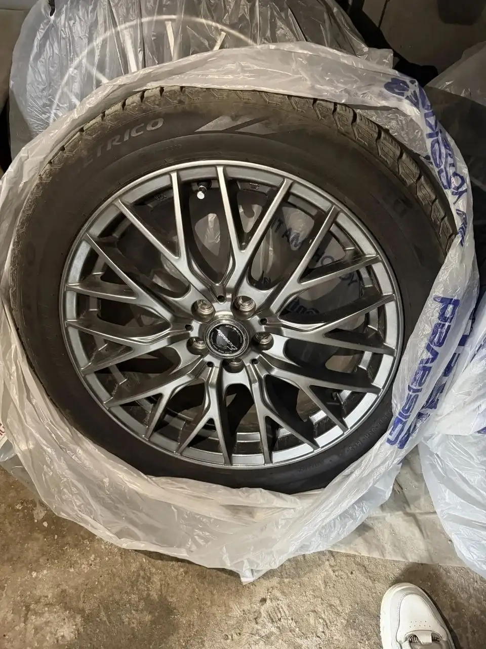 Продам диски R17 5x100 с резиной - Колёса и шины (Авто) в Хабаровск
