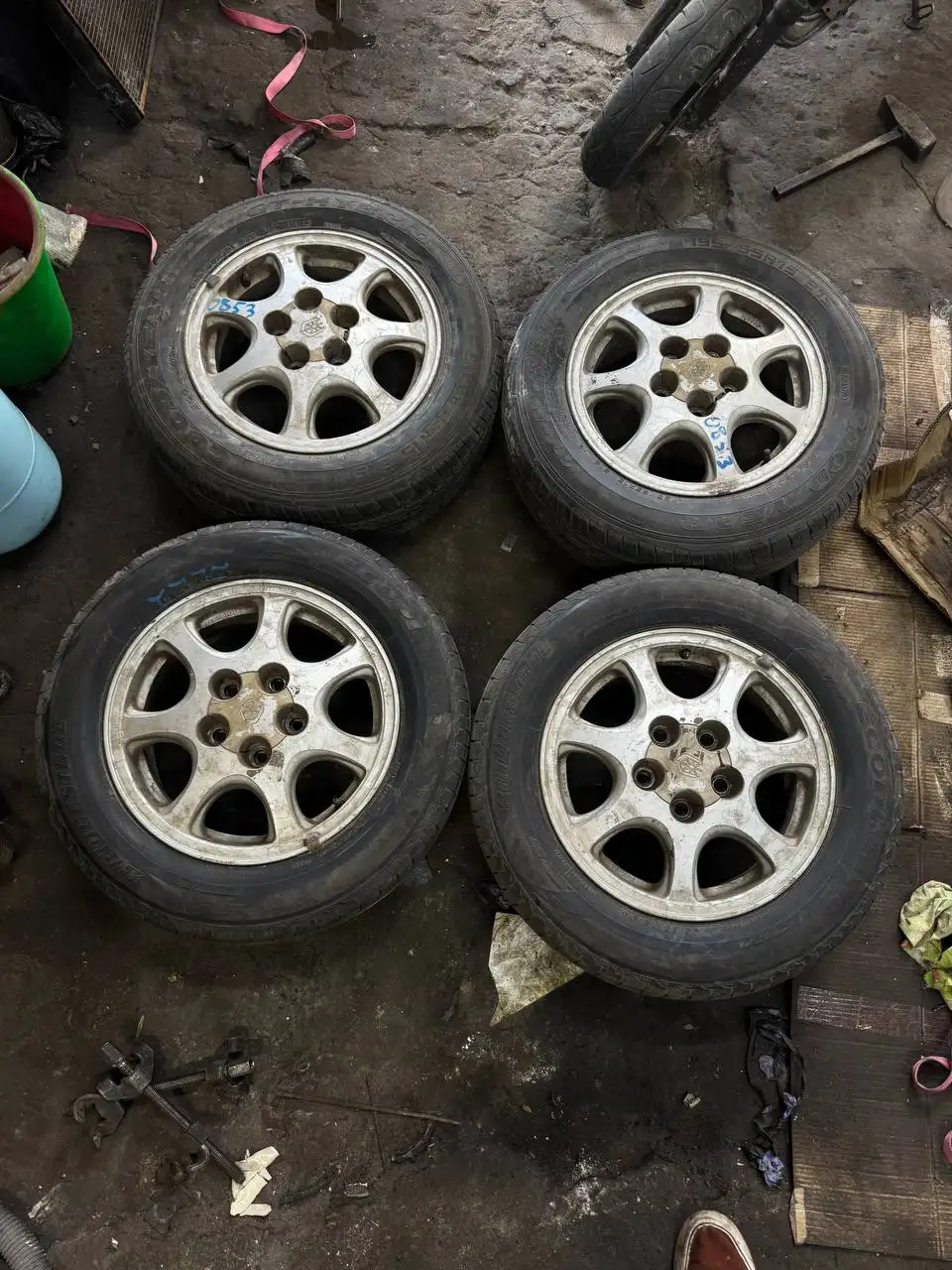 Продам комплект колес R15 5x114.3 - Колеса и шины (Авто) в Хабаровск