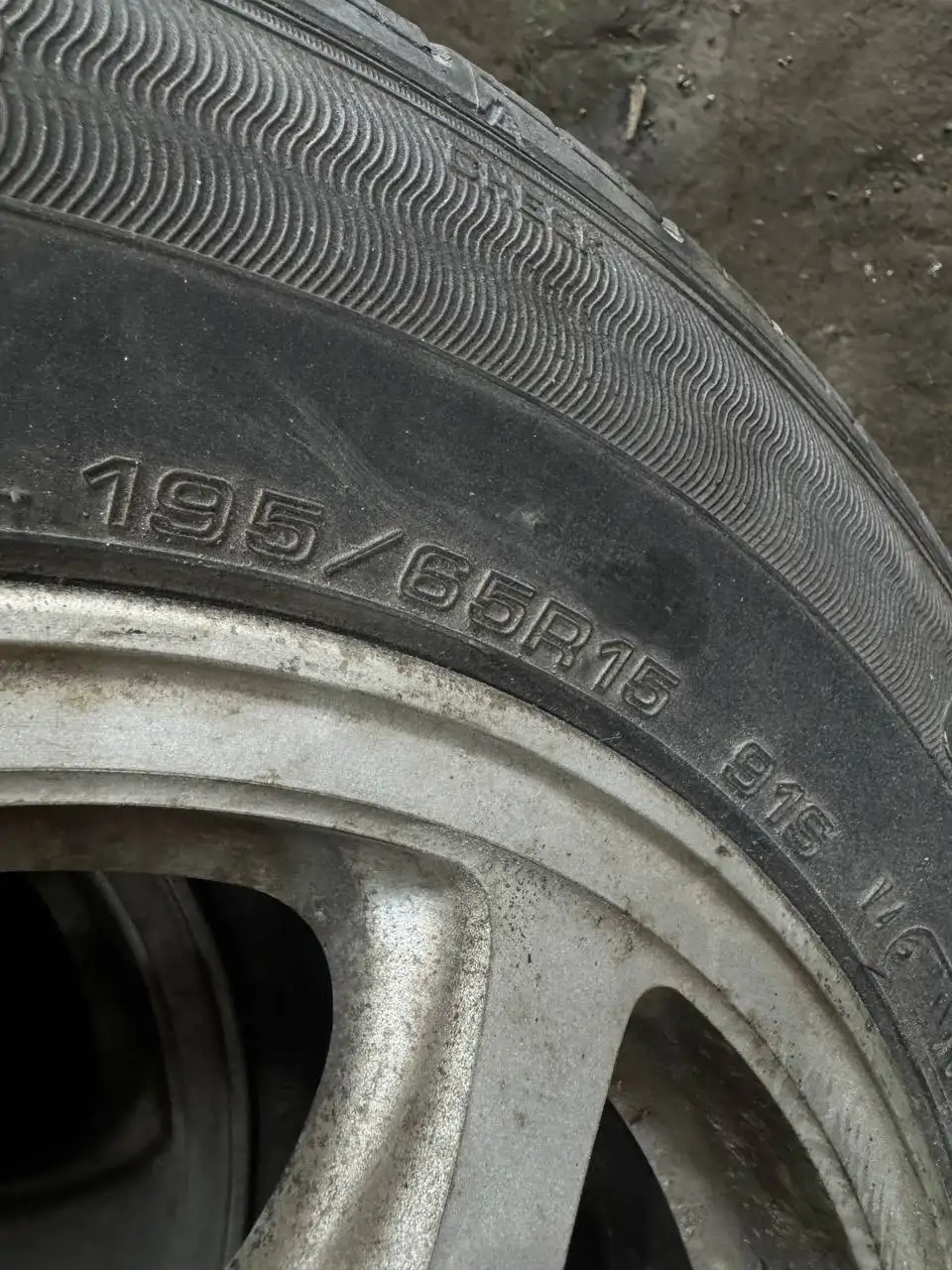 Продам комплект колес R15 5x114.3 - Колеса и шины (Авто) в Хабаровск
