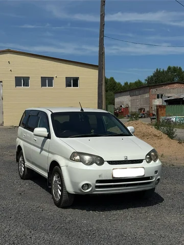 Honda HR-V 2003г - Колесные диски и шины в Хабаровск