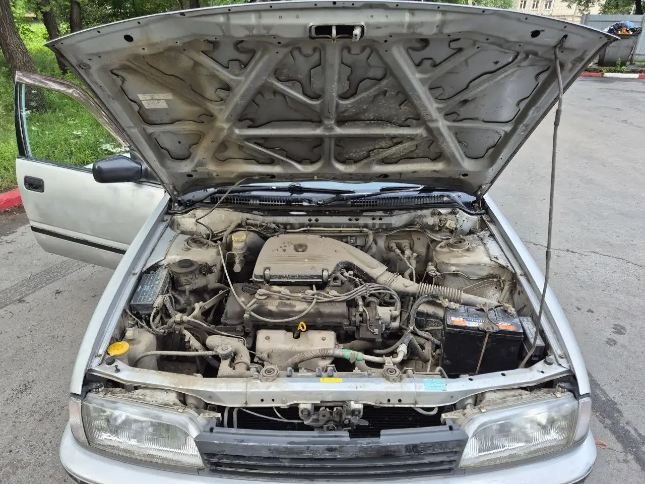 Автомобиль 1998 г.в. на ходу с документами - Автомобили (Авто) в Хабаровск