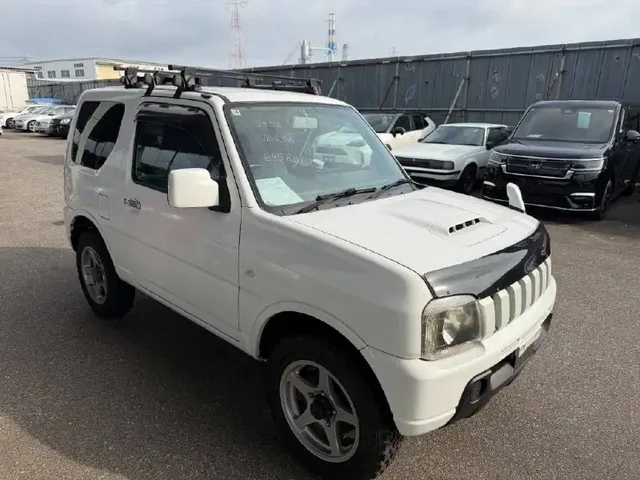 Продам мухобойку и перекладины RV Inno - Колёса в Хабаровск