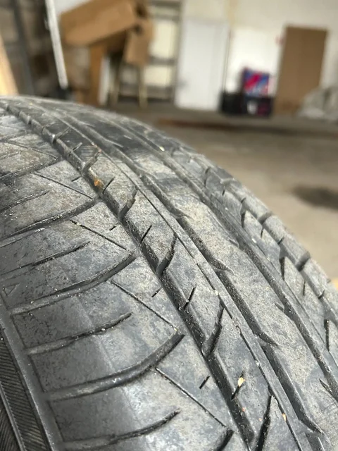Продам колеса в сборе Yokohama S70 195/65 R15 - Магниты в Хабаровск