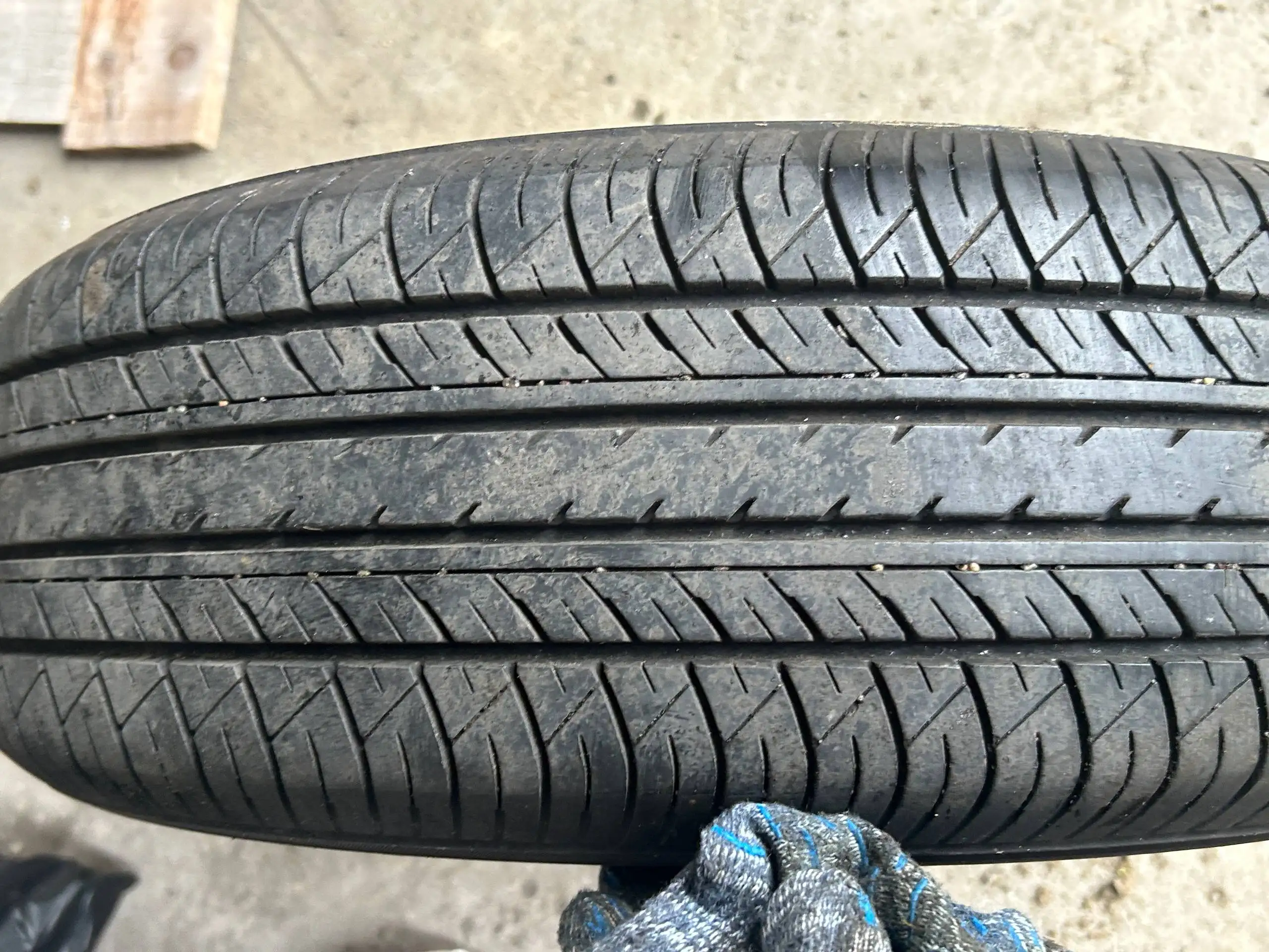 Продам колеса в сборе Yokohama S70 195/65 R15 - Колесные диски и шины (Барахолка) в Хабаровск