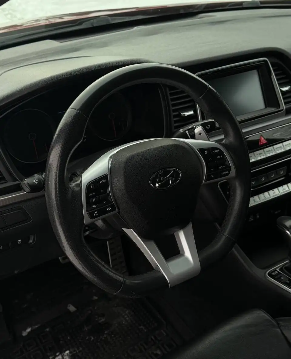 Hyundai Sonata 2020 в отличном состоянии - Легковые автомобили (Авто) в Казань