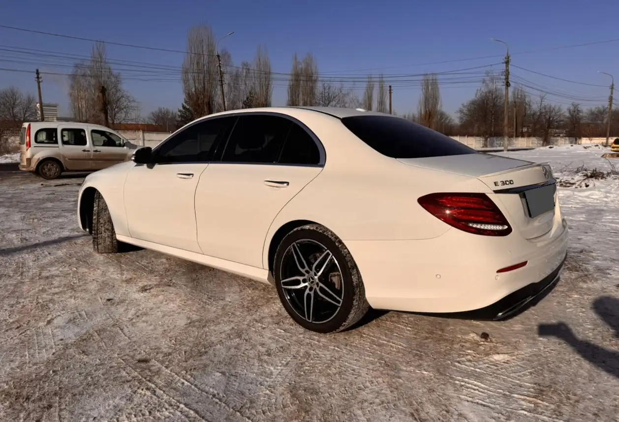 Продажа Mercedes-Benz E-Class 2017 4MATIC - Легковые автомобили (Авто) в Казань