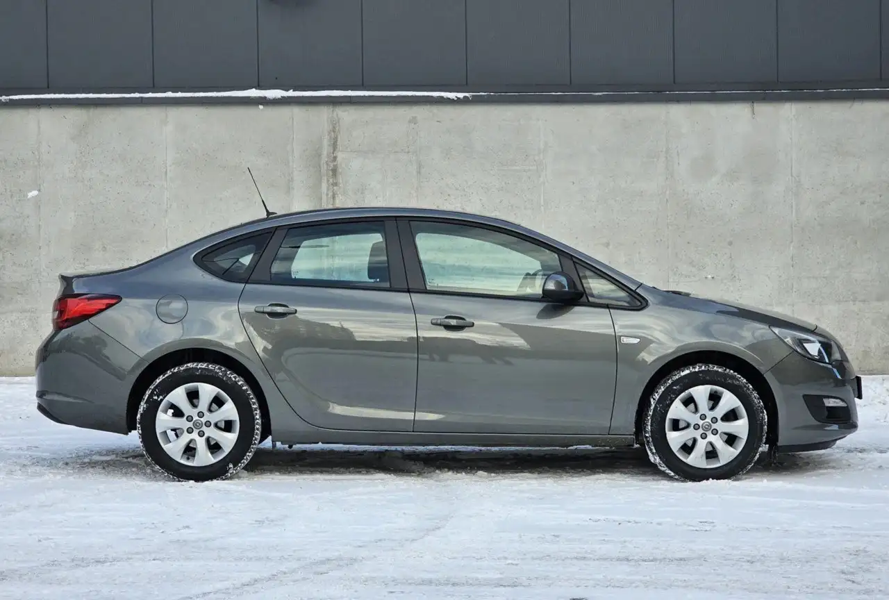 Продажа Opel Astra 2020 года - Легковые автомобили (Авто) в Казань