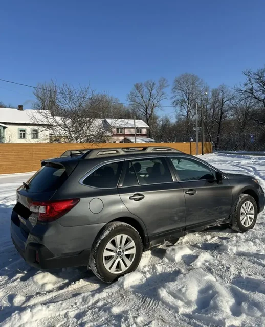 Subaru Outback 2018 - Легковые автомобили в Казань