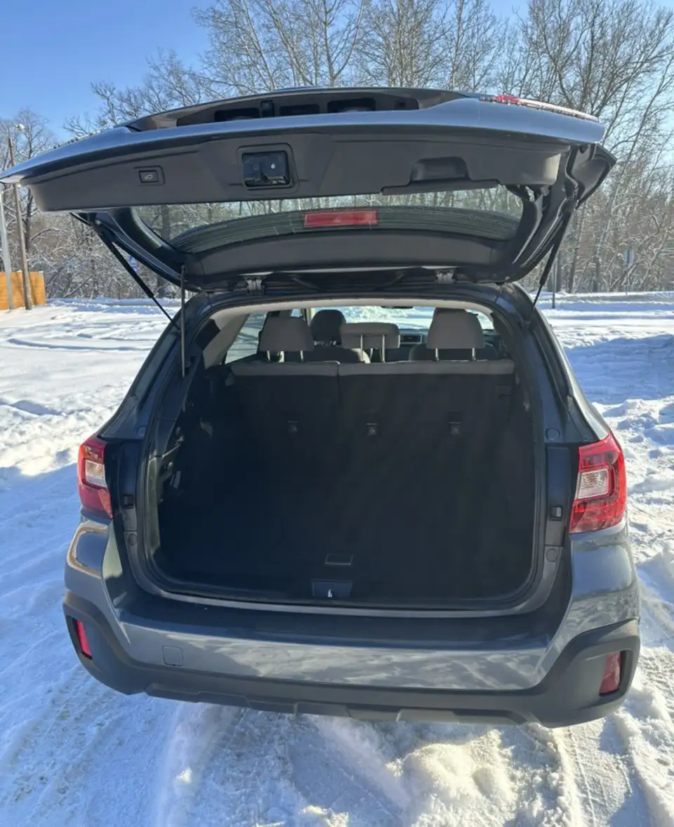 Subaru Outback 2018 - Легковые автомобили (Авто) в Казань