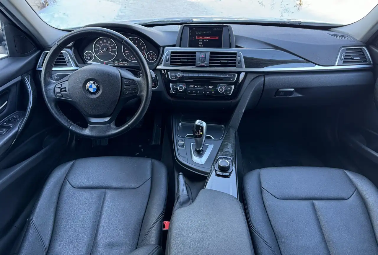 Продам BMW 3 серии 2018 года в идеальном состоянии - Легковые автомобили (Авто) в Казань