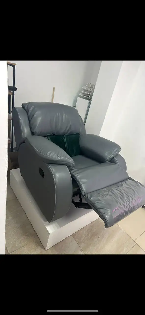 Продам кресло рекланер в отличном состоянии - Барахолка в Казань