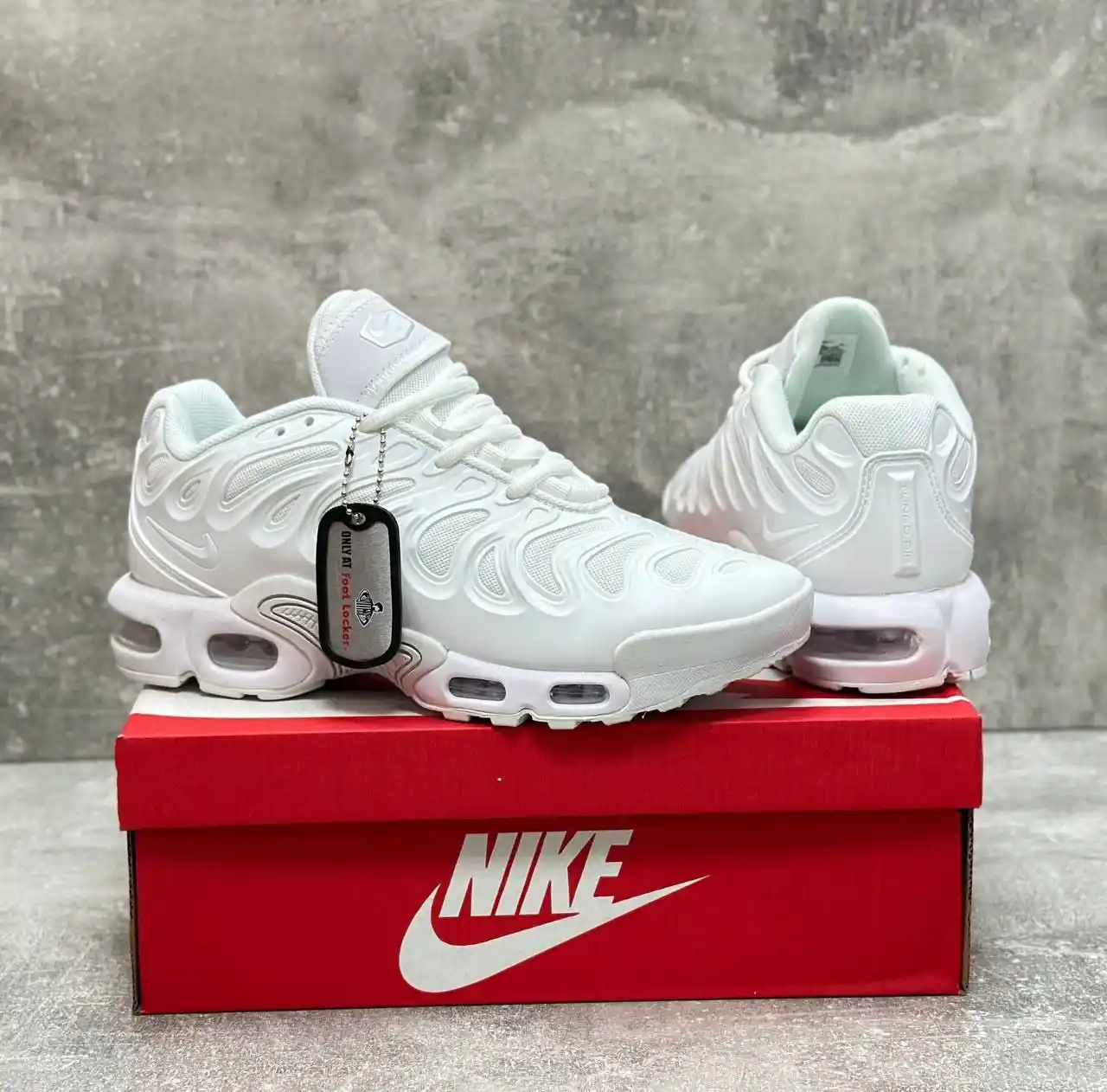 Кроссовки Nike air max plus