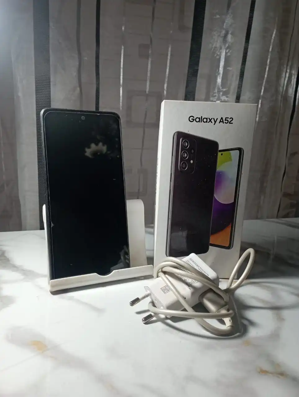 Продажа телефона Samsung A52