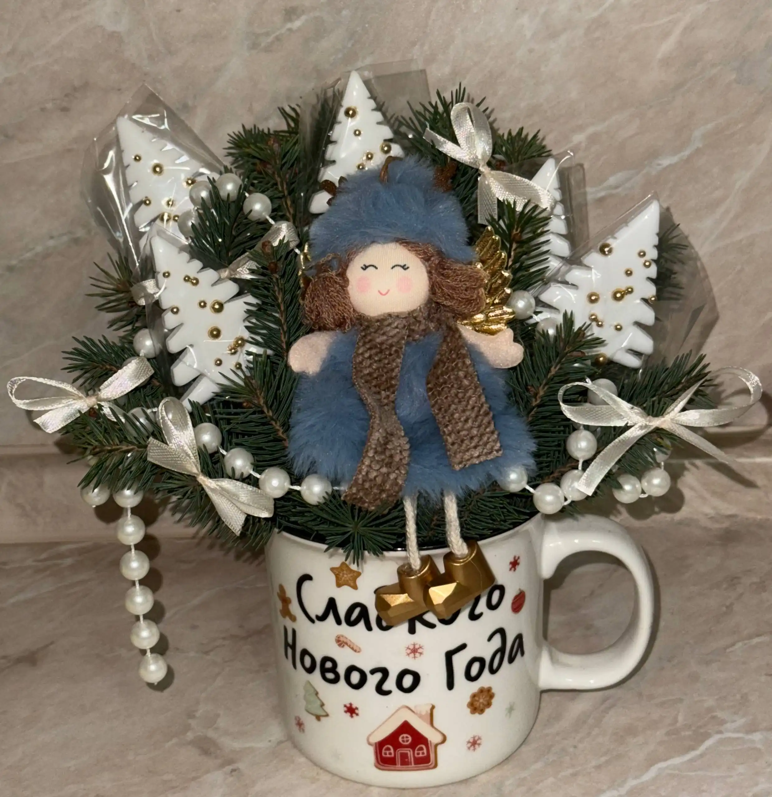 Композиции из живой ели