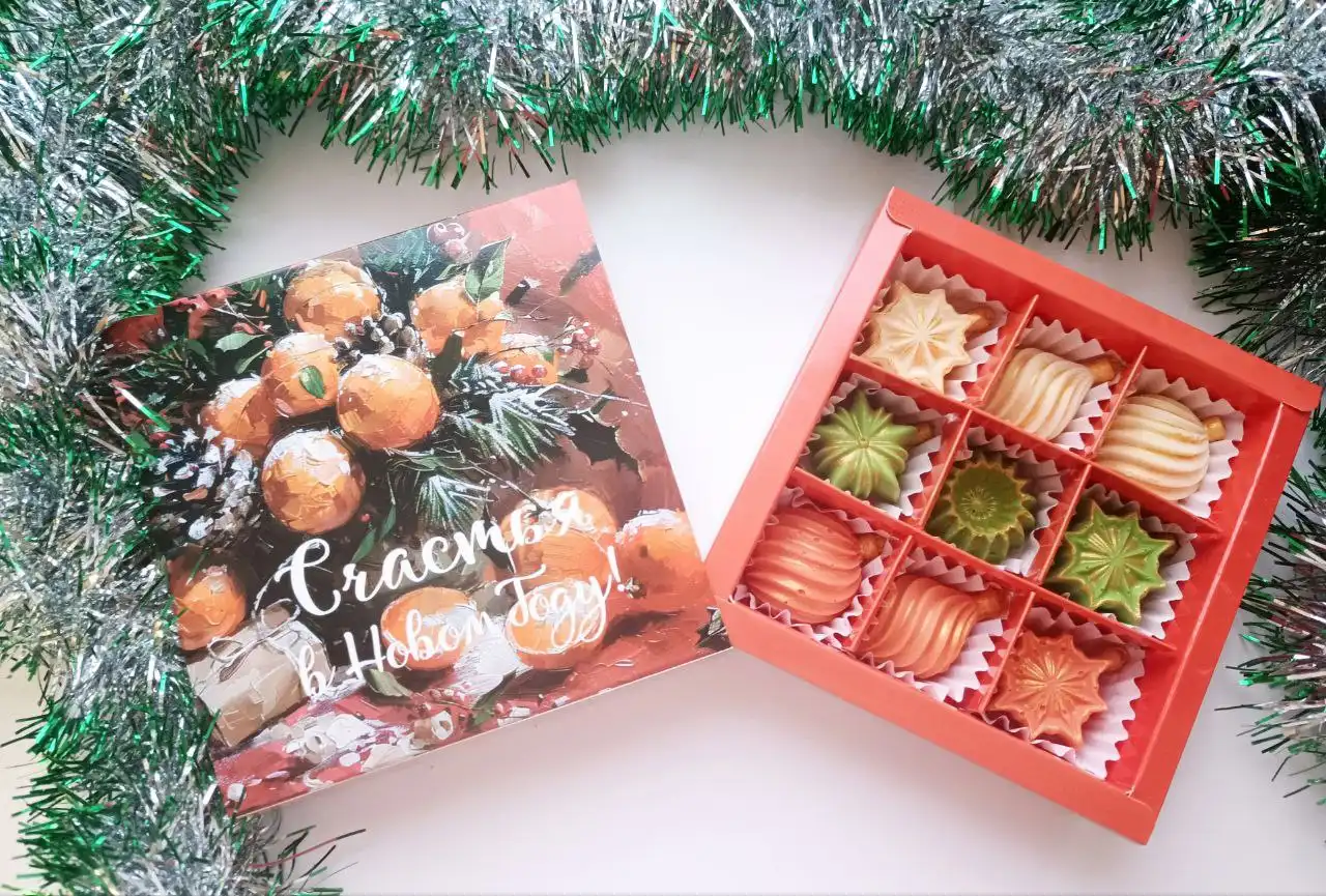 Съедобные ёлочные игрушки из белого премиум-шоколада