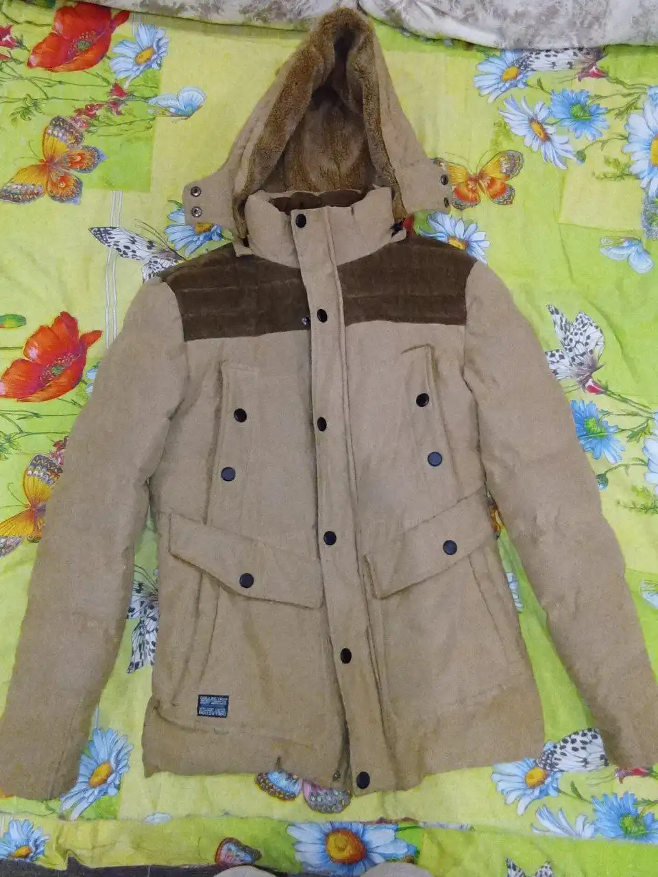 Зимняя мужская куртка новая