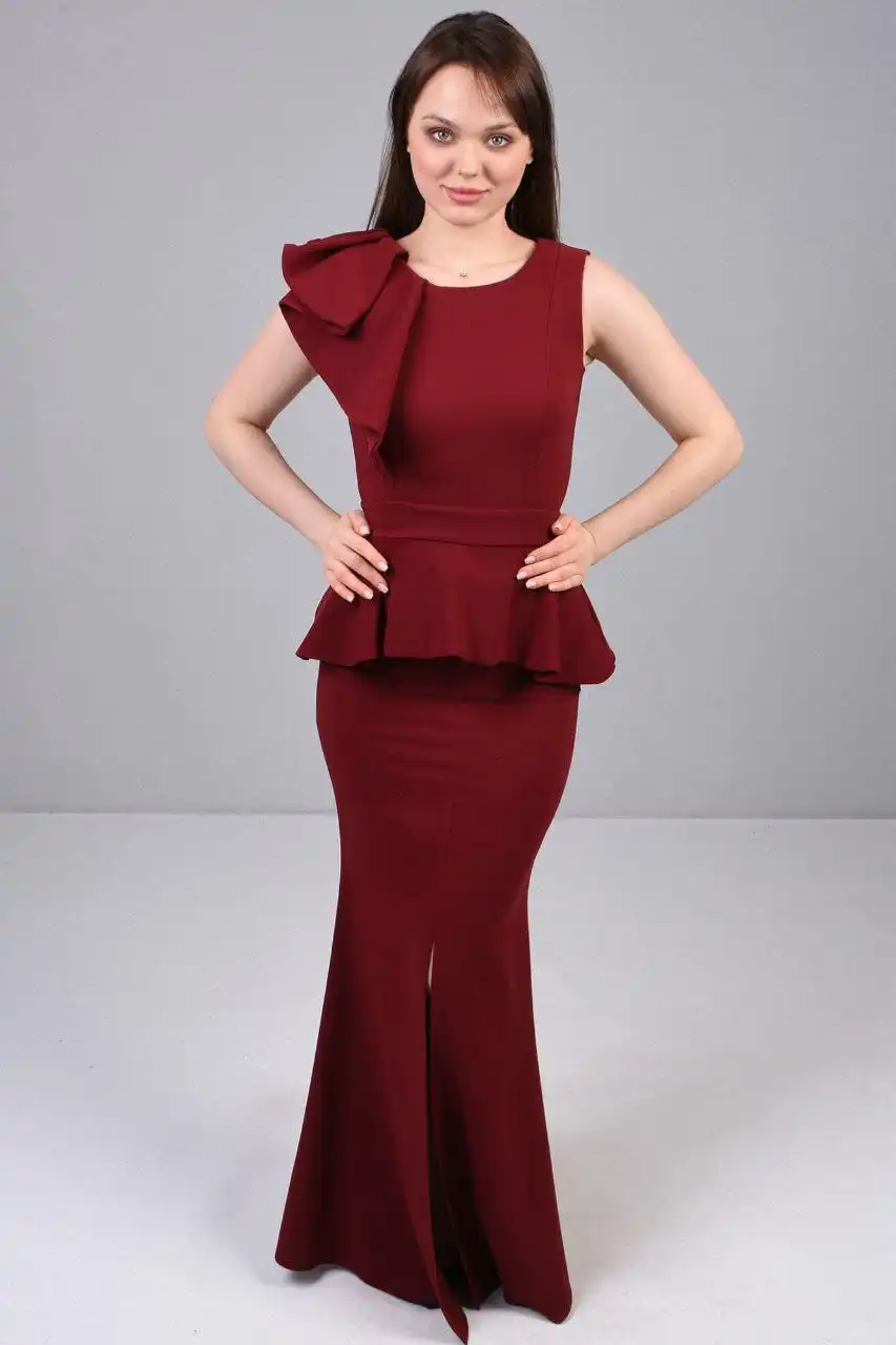 Платье размер 42-44 в отличном состоянии