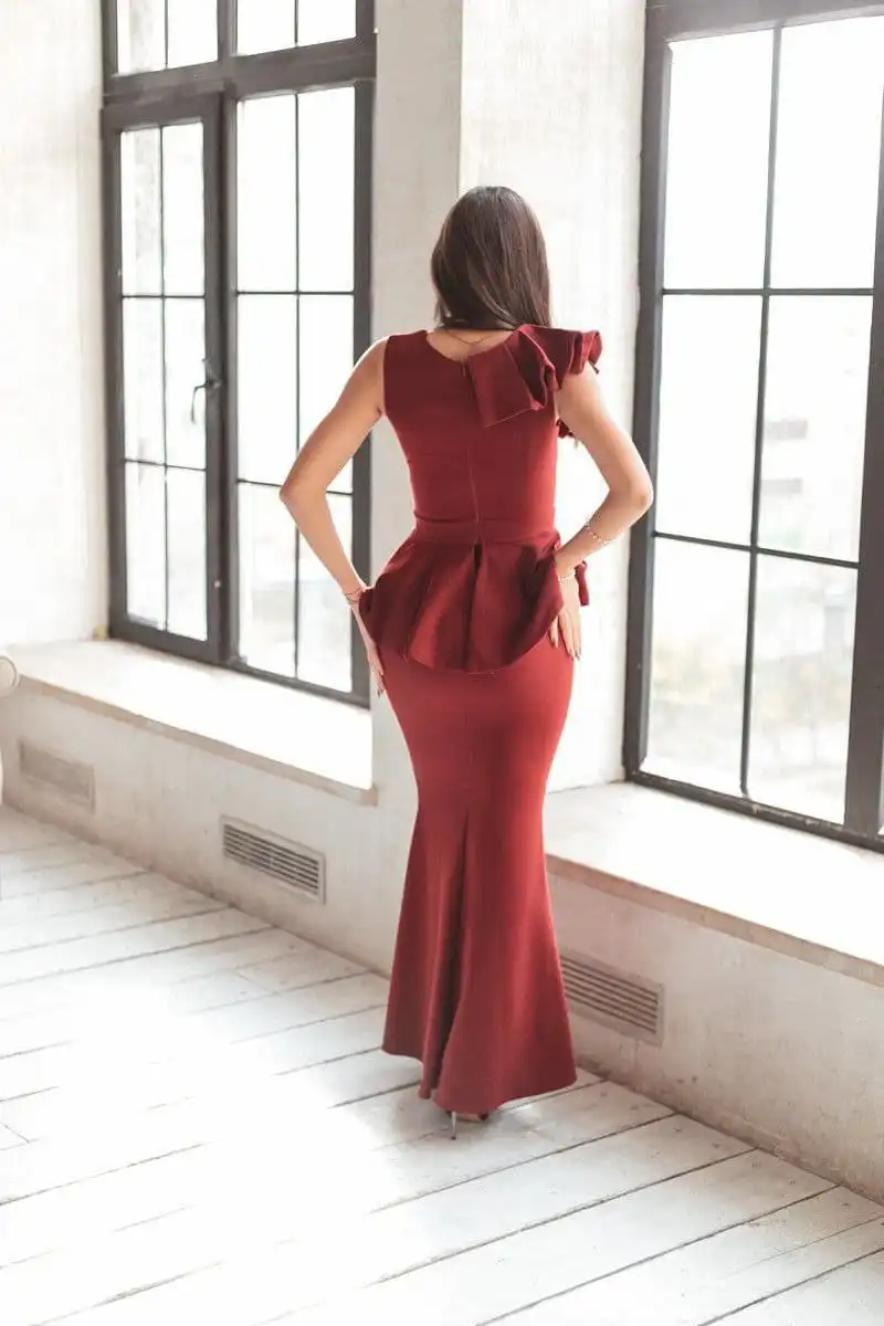 Платье размер 42-44 в отличном состоянии