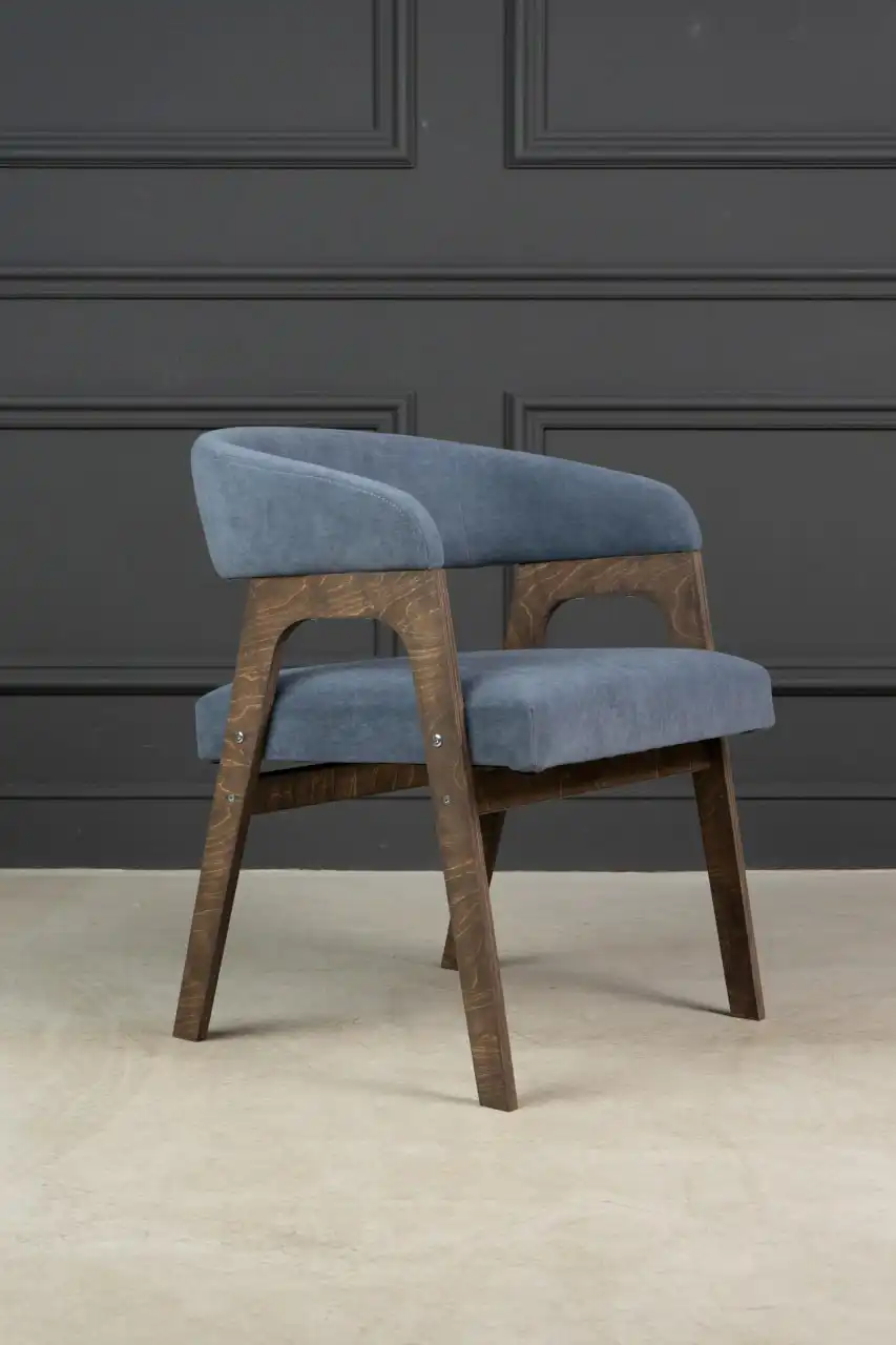 Новые стулья собственного производства