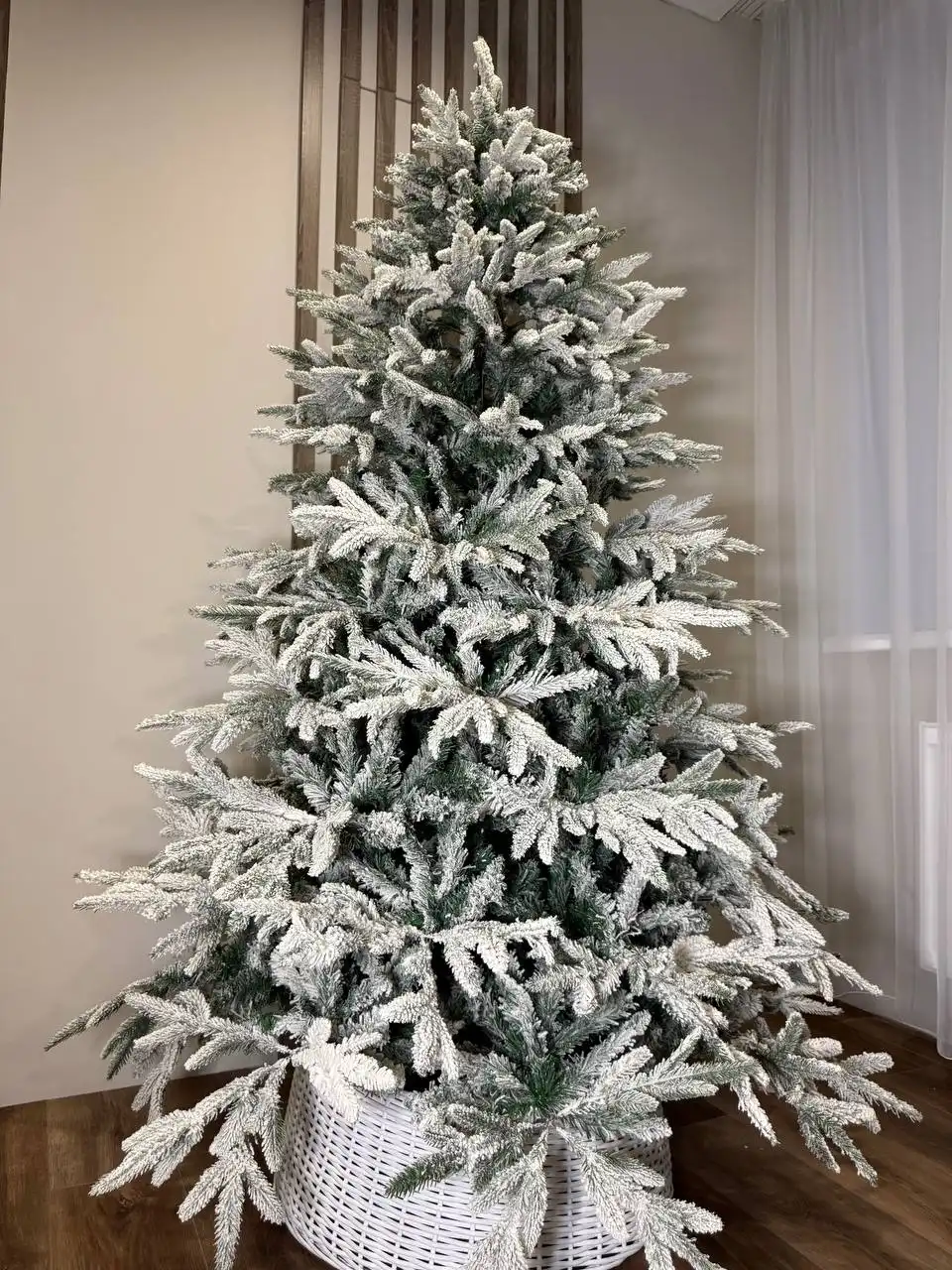 Искусственные литые елки