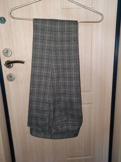 Серый мужской костюм-тройка в клетку Dimevels - Одежда в Чебоксары