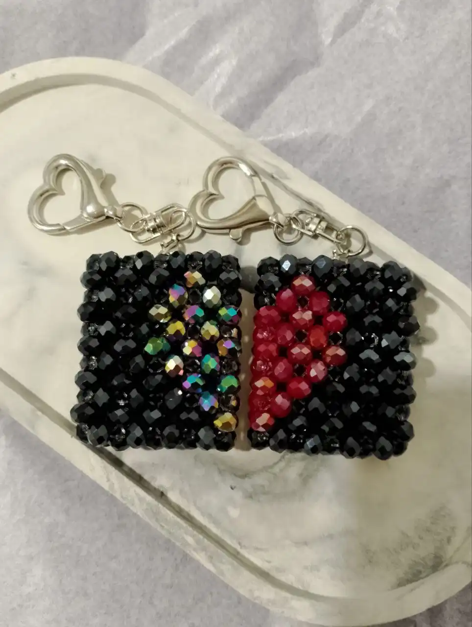 Брелки из хрустальных и акриловых бусин - Украшения (Барахолка) в Чебоксары