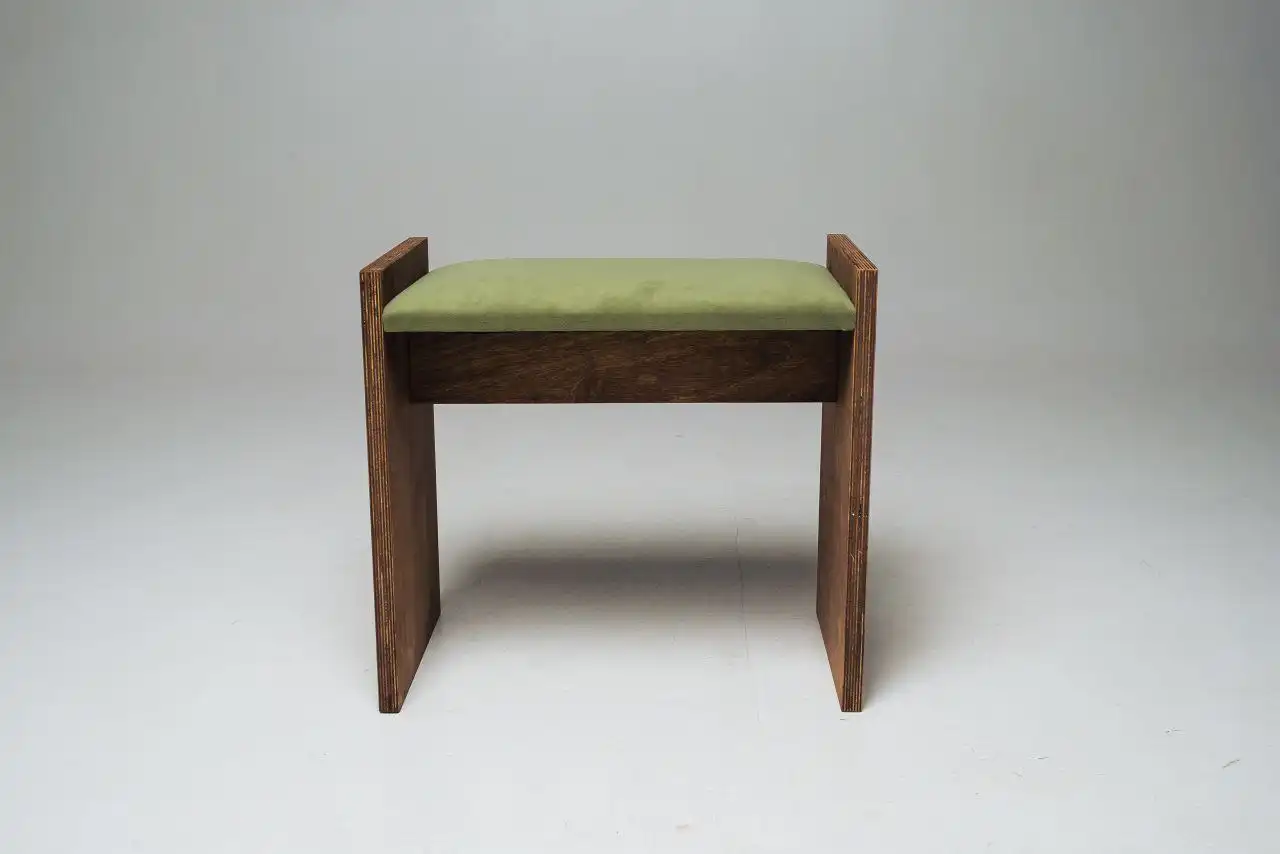 Современный стул-пуф из фанеры и антивандальной ткани - Мебель (Для дома и дачи) в Чебоксары