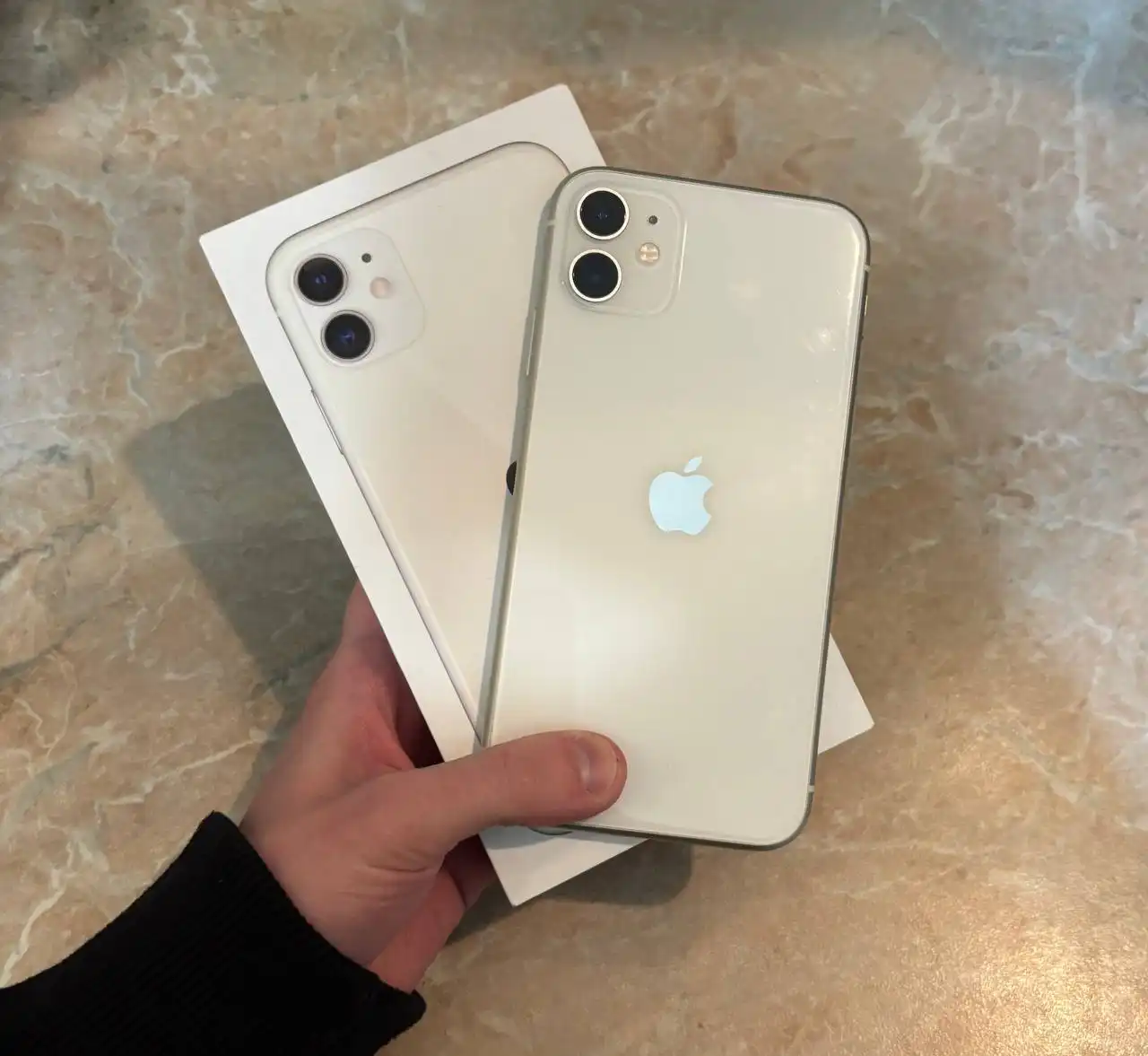 Продажа iPhone 11 128 ГБ в идеальном состоянии - Смартфоны (Электроника) в Чебоксары