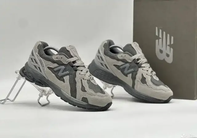 Продажа спортивной обуви New Balance и Nike - Сумки в Чебоксары