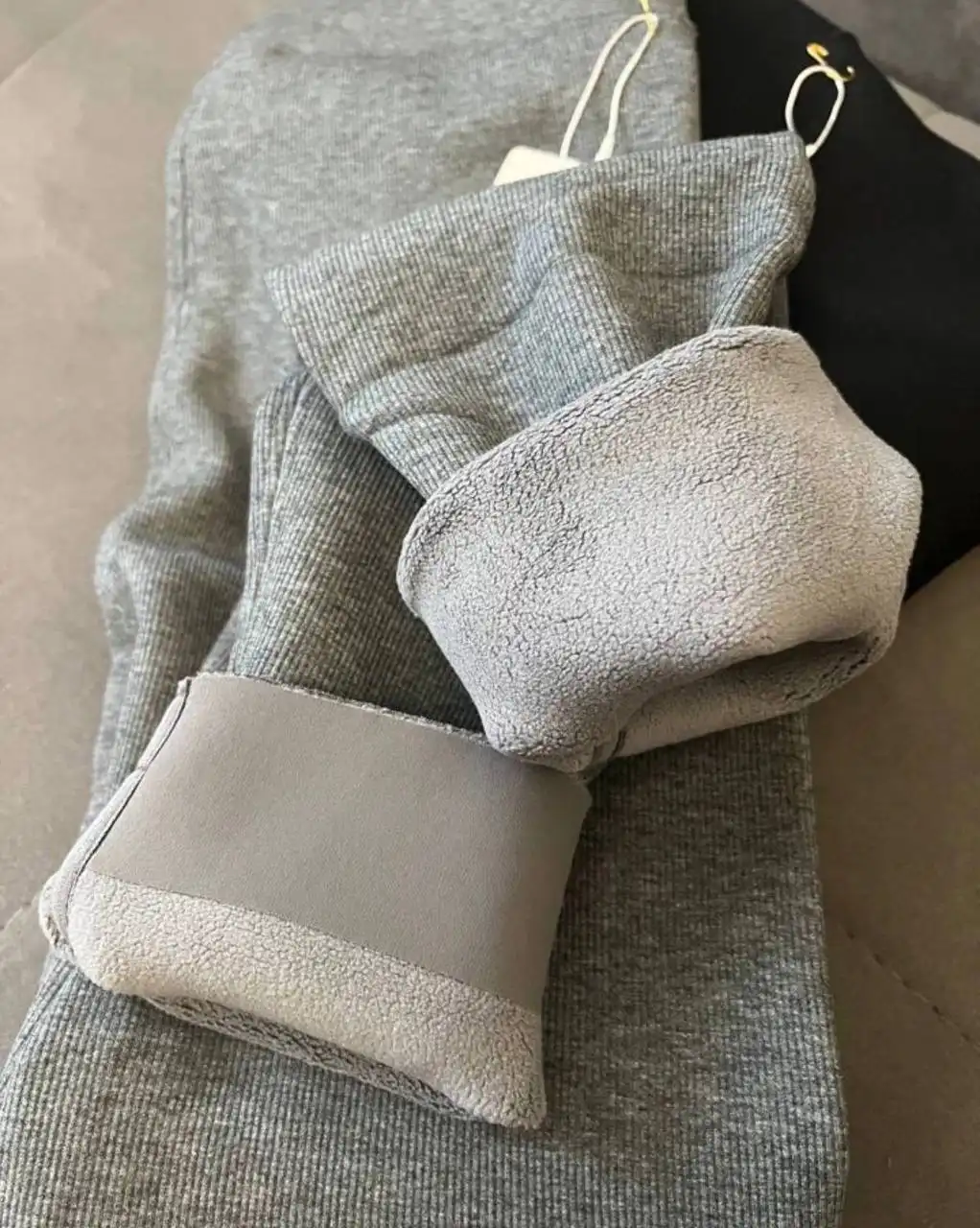 Лосины теплые на меху, лосины на флисе, лосины клеш, носочки и другое - Женская одежда (Одежда) в Чебоксары