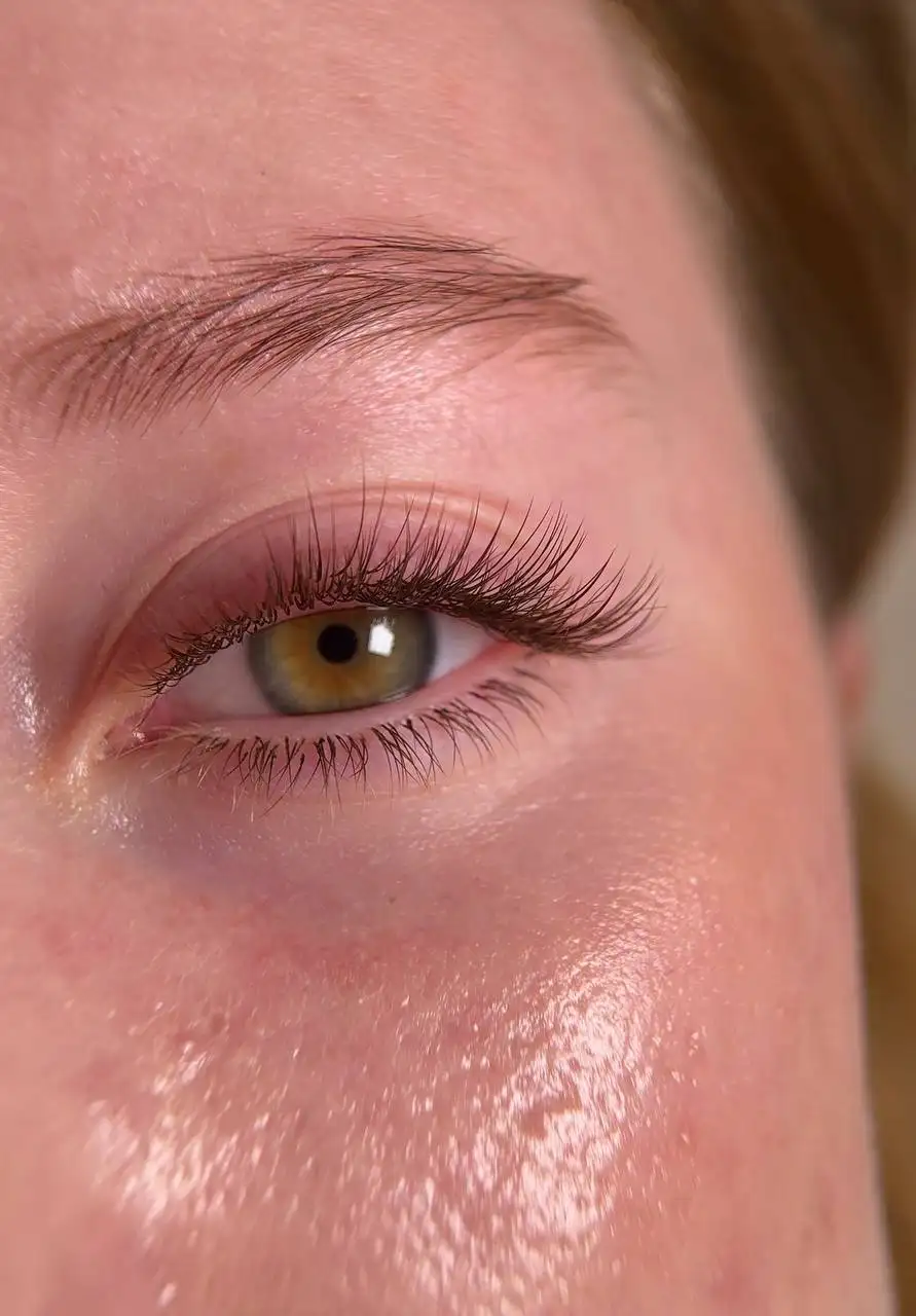 Наращивание ресниц и оформление бровей в Чебоксарах - Красота (Услуги) в Чебоксары