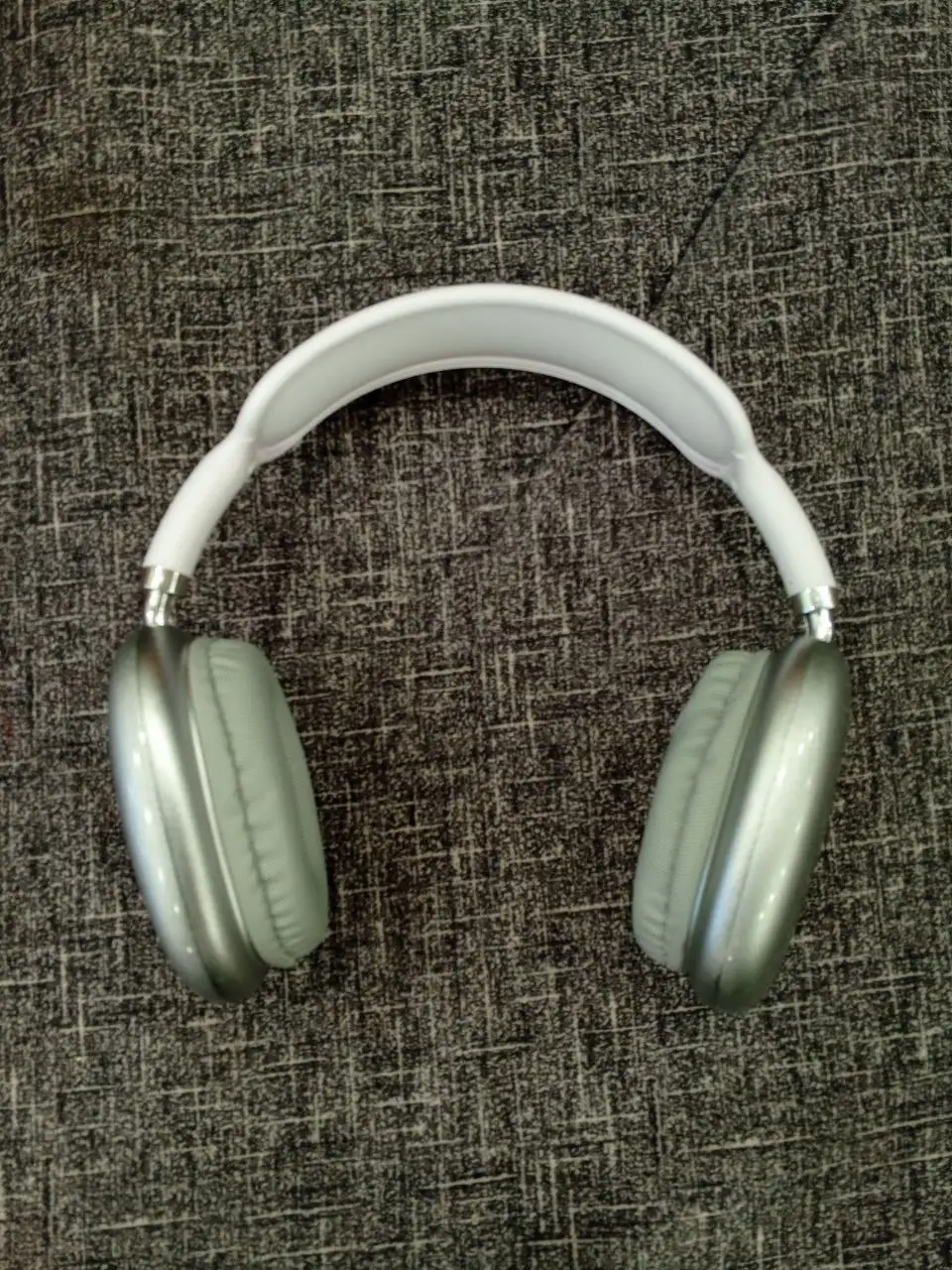 10 больших наушников-муляжей для фото и витрин - Сувениры и декор (Барахолка) в Чебоксары