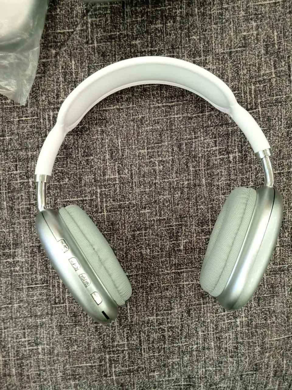 10 больших наушников-муляжей для фото и витрин - Сувениры и декор (Барахолка) в Чебоксары