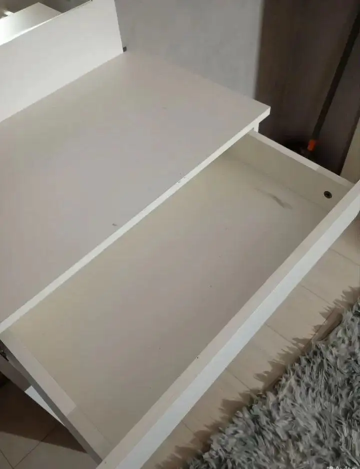 Продажа туалетного столика б/у - Мебель (Барахолка) в Чебоксары