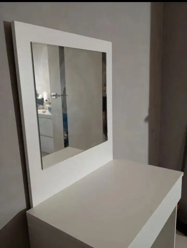 Продажа туалетного столика б/у - Мебель (Барахолка) в Чебоксары