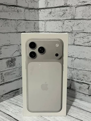 Продам iPhone 17 Pro Max 256GB - Игровые аксессуары в Чебоксары