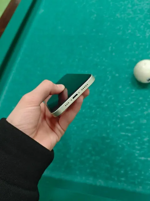 Продам iPhone 12 128 Гб - Ноутбуки в Чебоксары