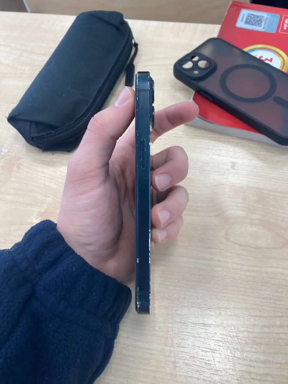 Айфон 13 128 Гб с заменённым дисплеем - Смартфоны (Электроника) в Чебоксары