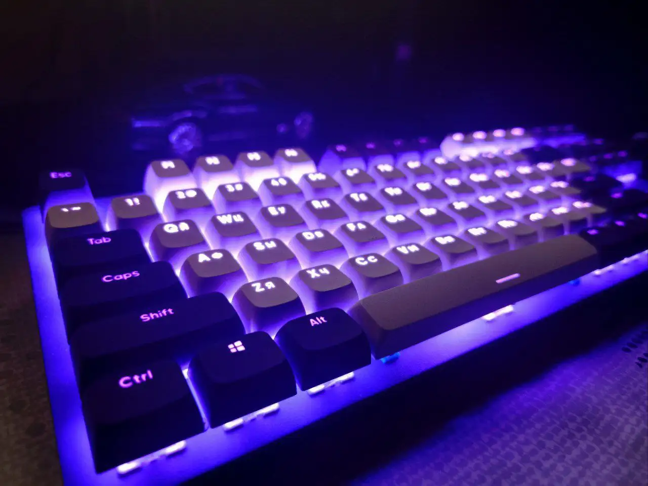 Игровая клавиатура Red Square 87 клавиш RGB - Компьютерная периферия (Электроника) в Чебоксары