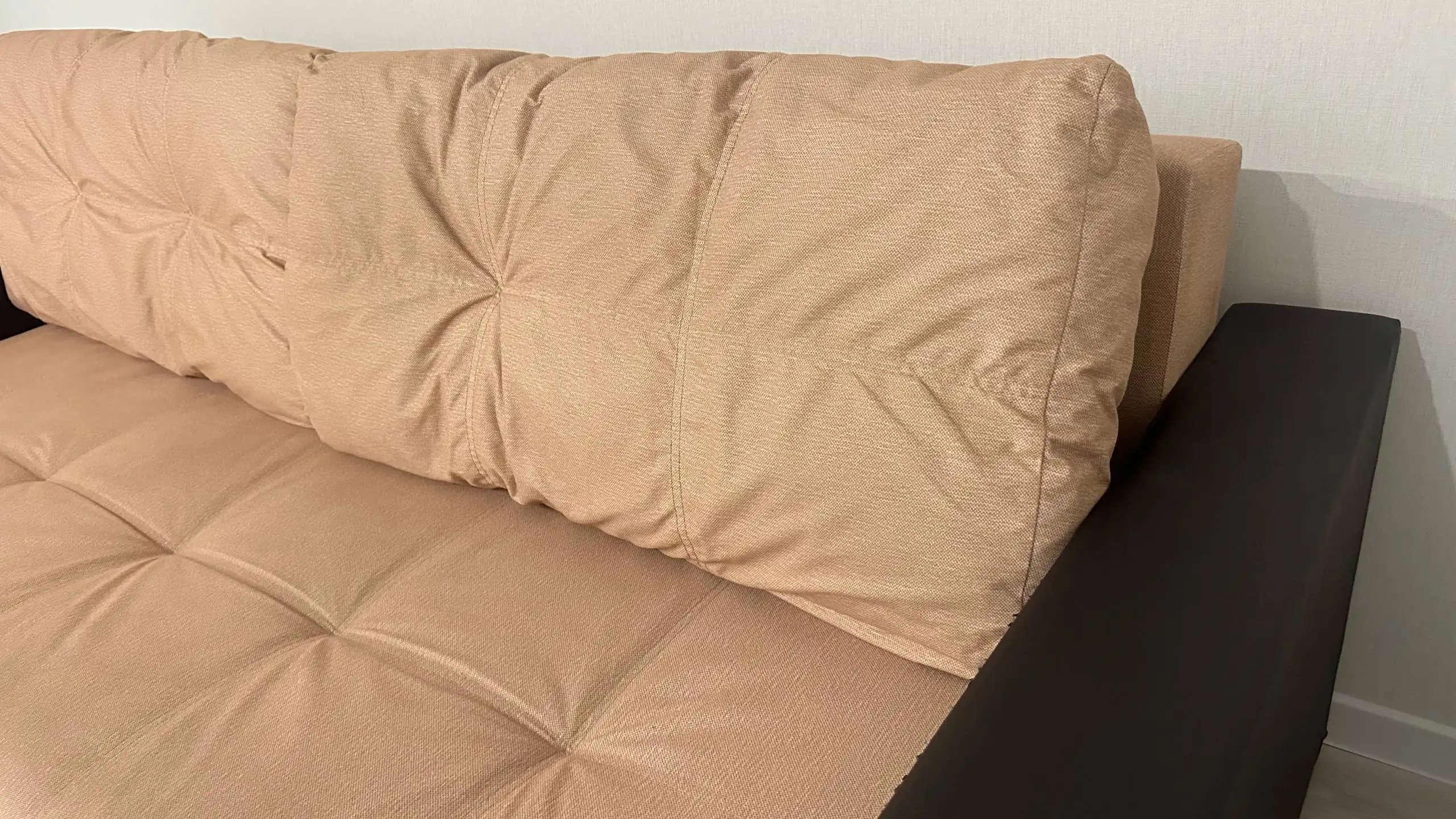 Продается диван с выдвижным механизмом - Барахолка в Чебоксары