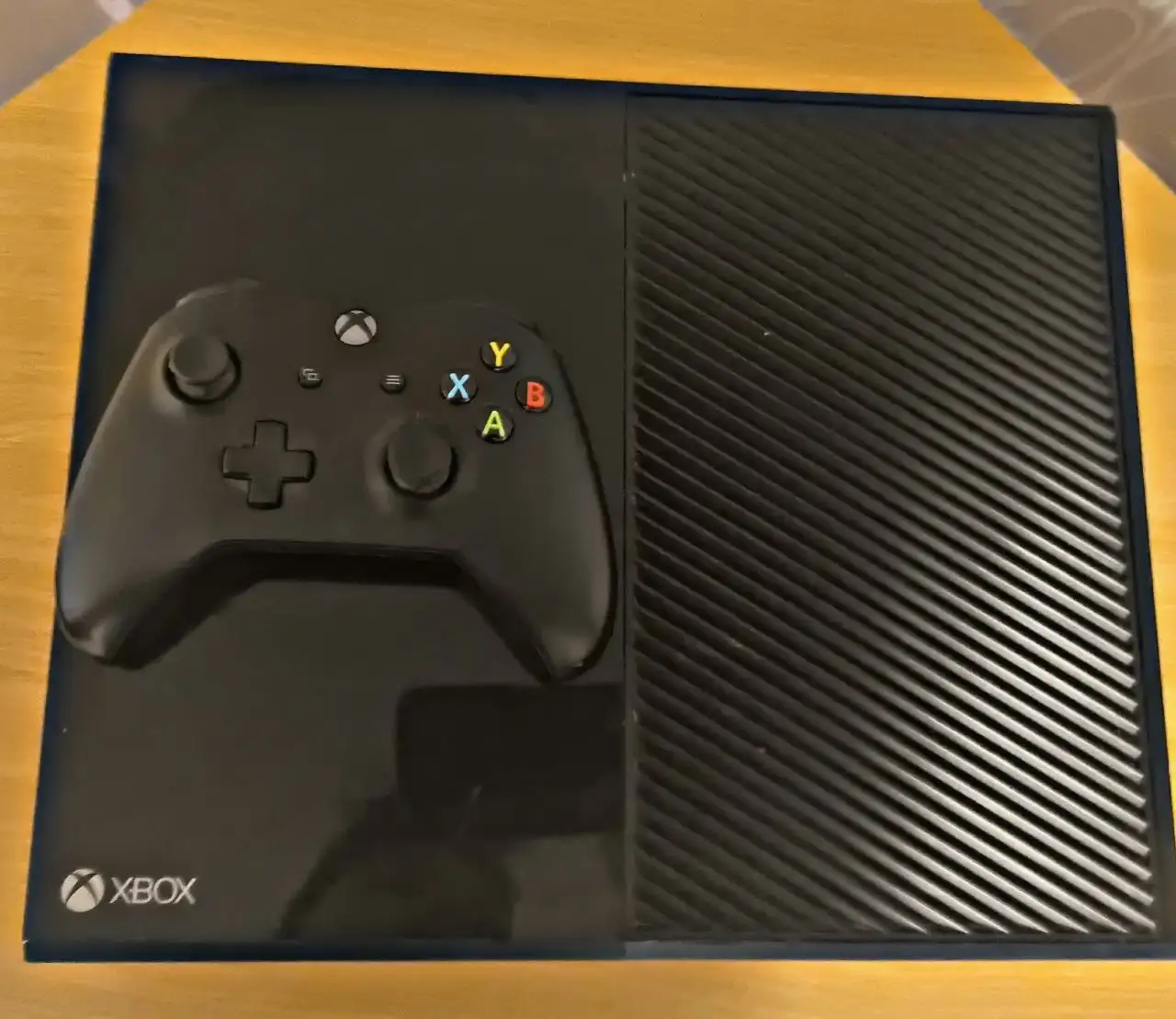 Продается XBOX ONE 500 gb - Игровые приставки (Электроника) в Чебоксары